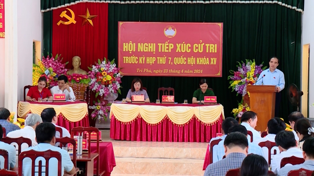 (TTV) Đoàn đại biểu Quốc hội tỉnh tiếp xúc cử tri huyện Chiêm Hóa